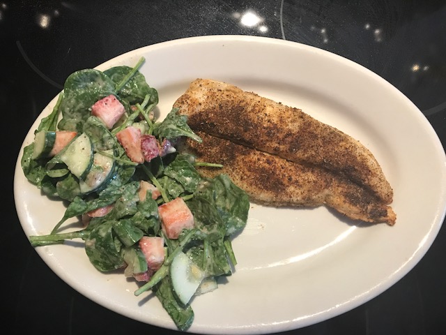 Air-fried Fish and Spinach Salad